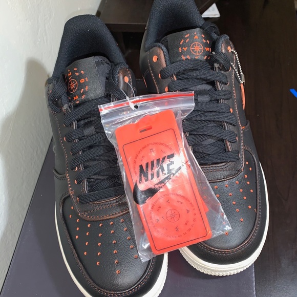 Nike Air Force 1 Rub-Away Black - Picture 2 of 3